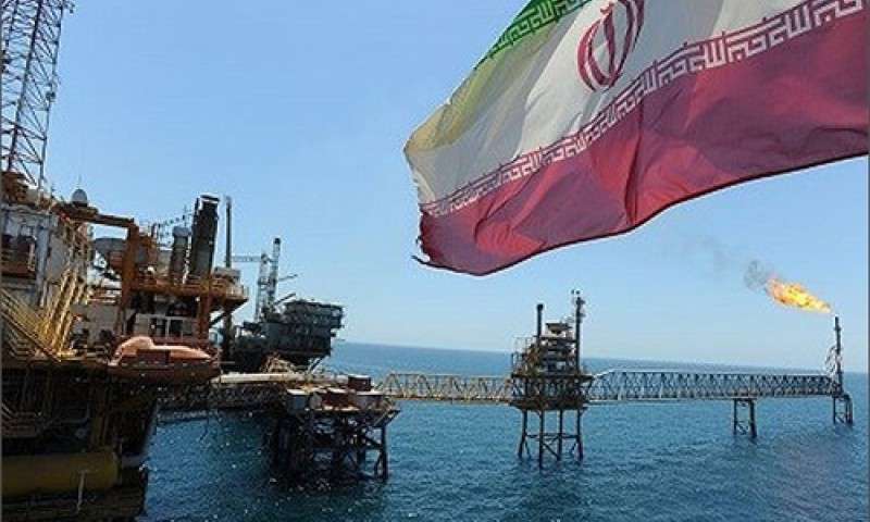 تولید نفت ایران افزایش یافت+عکس