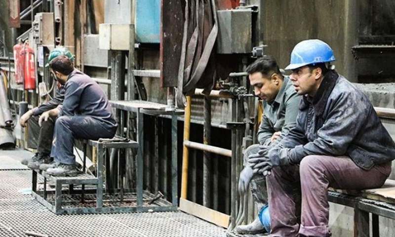 دولت به وضعیت کارگران بخش خصوصی در برابر کرونا رسیدگی کند